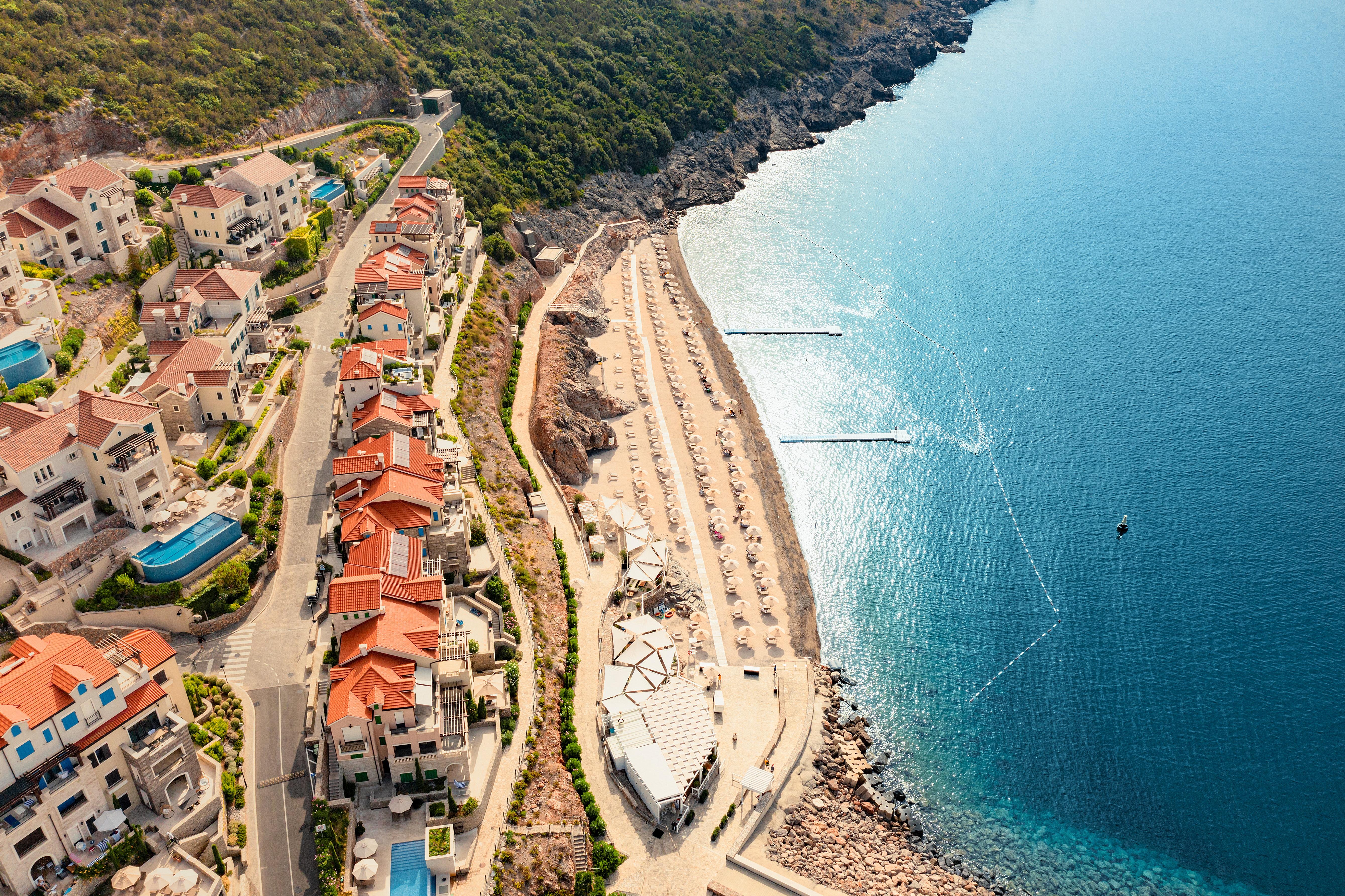 Hotel The Chedi Luštica Bay Teodo Esterno foto